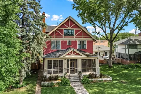 1535 Lincoln Avenue Saint Paul MN 55105