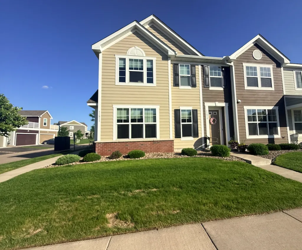 11819 84th Avenue N Maple Grove MN 55369