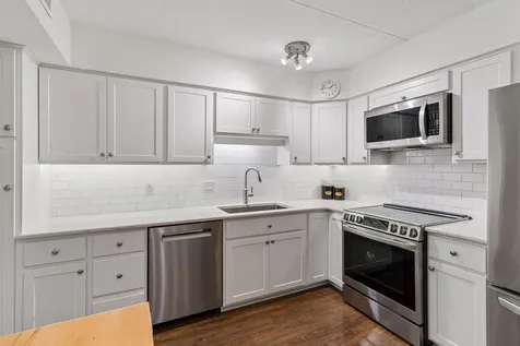 7200 York Avenue S Edina MN 55435