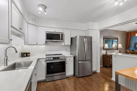 7200 York Avenue S Edina MN 55435