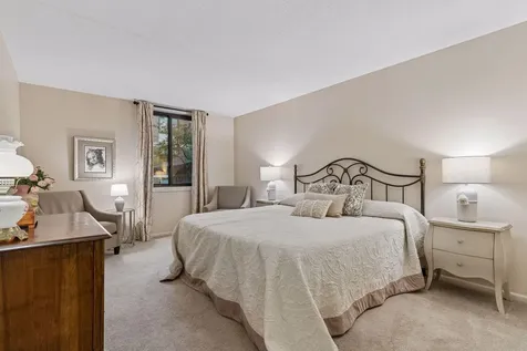 7200 York Avenue S Edina MN 55435