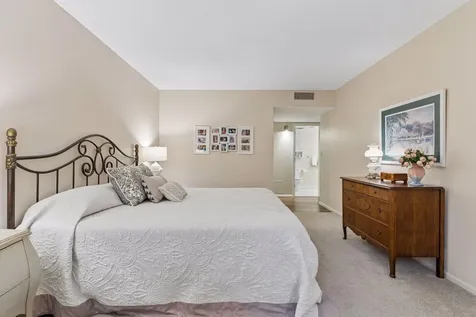 7200 York Avenue S Edina MN 55435
