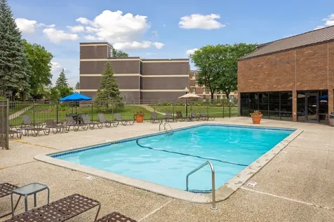 7200 York Avenue S Edina MN 55435
