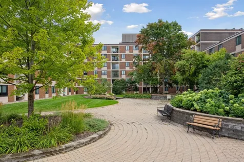7200 York Avenue S Edina MN 55435