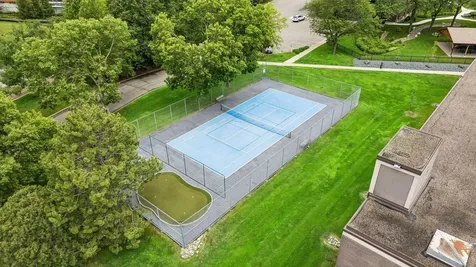 7200 York Avenue S Edina MN 55435