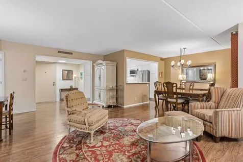 7200 York Avenue S Edina MN 55435