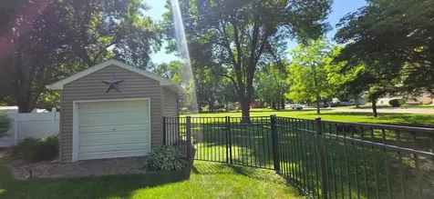 1609 Garfield Avenue Albert Lea MN 56007