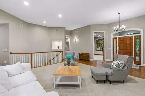 18023 Jay Court Lakeville MN 55044