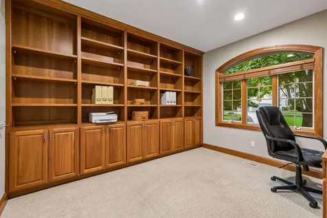 18023 Jay Court Lakeville MN 55044