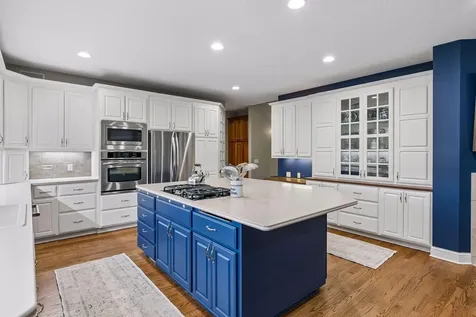 18023 Jay Court Lakeville MN 55044