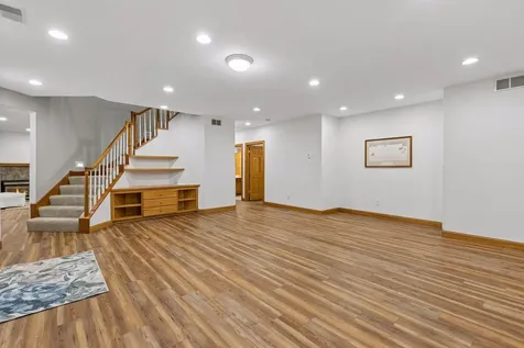 18023 Jay Court Lakeville MN 55044