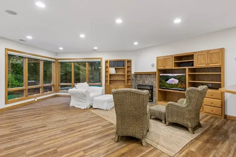 18023 Jay Court Lakeville MN 55044