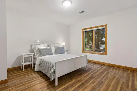 18023 Jay Court Lakeville MN 55044
