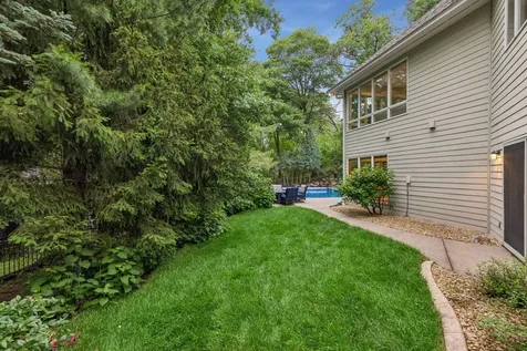 18023 Jay Court Lakeville MN 55044