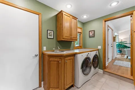 8649 Alisa Lane Chanhassen MN 55317