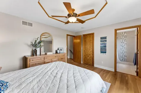 8649 Alisa Lane Chanhassen MN 55317