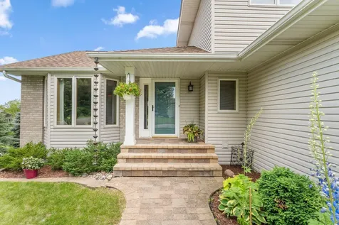 8649 Alisa Lane Chanhassen MN 55317