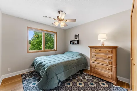 8649 Alisa Lane Chanhassen MN 55317