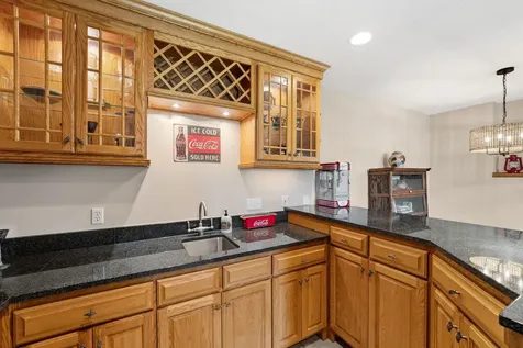 8649 Alisa Lane Chanhassen MN 55317