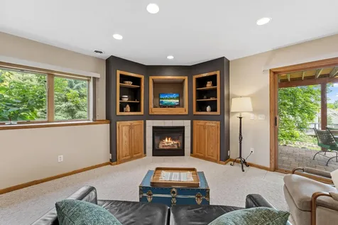 8649 Alisa Lane Chanhassen MN 55317