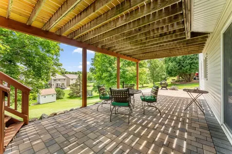 8649 Alisa Lane Chanhassen MN 55317