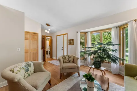 8649 Alisa Lane Chanhassen MN 55317