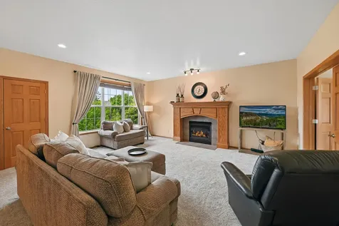 2201 Saddlebrook Road Buffalo MN 55313