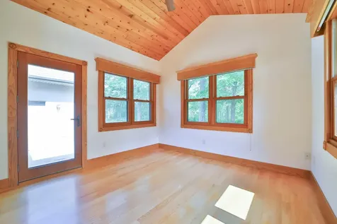 33539 County Road 39 Pequot Lakes MN 56472