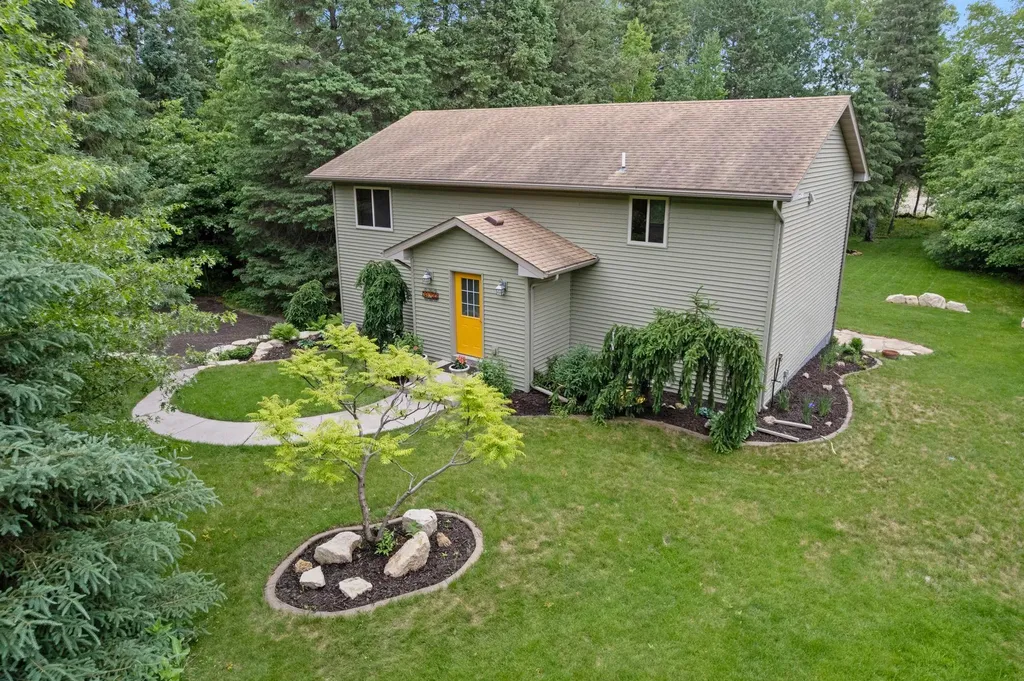 31722 151st Street NW Princeton MN 55371