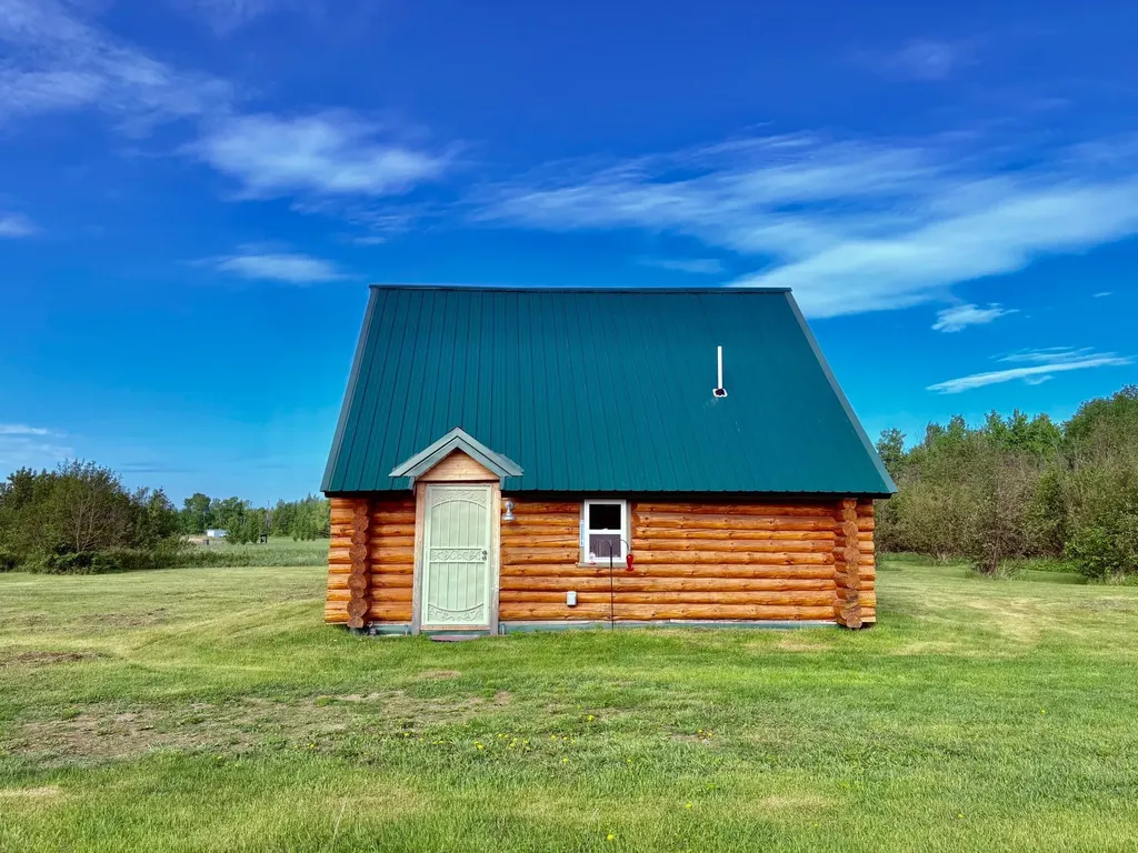 4284 Logan Road NW Baudette MN 56623