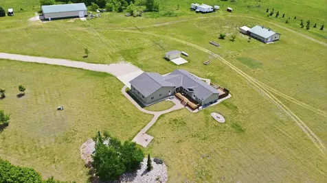 20371 180th Avenue N Ulen MN 56585