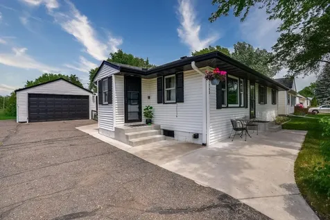 1783 Pinewood Drive Shoreview MN 55126