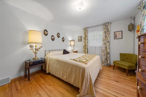 219 Floral Avenue Mankato MN 56001