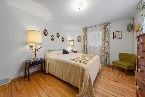 219 Floral Avenue Mankato MN 56001