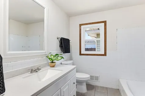 936 Jefferson Avenue Saint Paul MN 55102