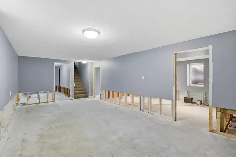 936 Jefferson Avenue Saint Paul MN 55102