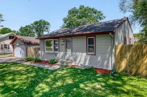 2097 Pinewood Drive Mounds View MN 55112