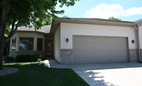 461 Roundhouse Street Shakopee MN 55379