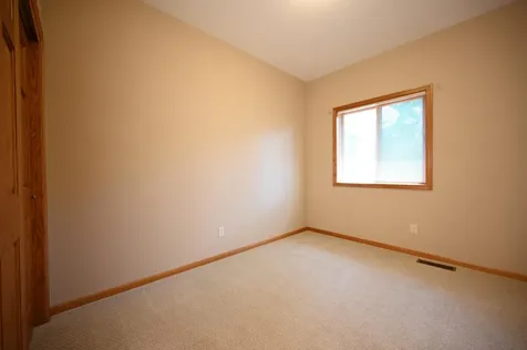 461 Roundhouse Street Shakopee MN 55379