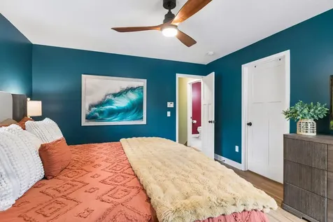 812 NE Main Street Minneapolis MN 55413