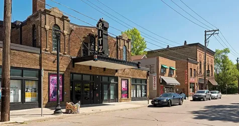 812 NE Main Street Minneapolis MN 55413