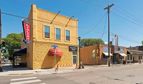812 NE Main Street Minneapolis MN 55413