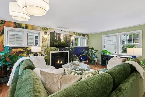 812 NE Main Street Minneapolis MN 55413