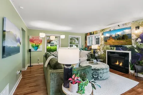 812 NE Main Street Minneapolis MN 55413
