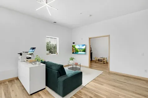 2850 Cedar Avenue S Minneapolis MN 55407