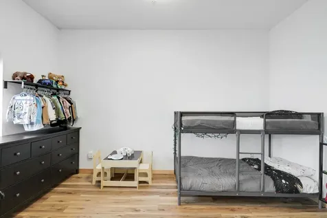 2850 Cedar Avenue S Minneapolis MN 55407