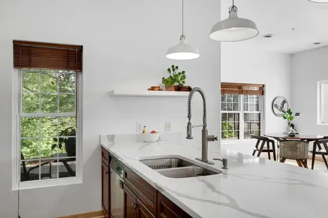 2850 Cedar Avenue S Minneapolis MN 55407