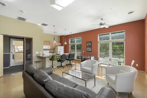 2850 Cedar Avenue S Minneapolis MN 55407