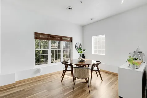 2850 Cedar Avenue S Minneapolis MN 55407