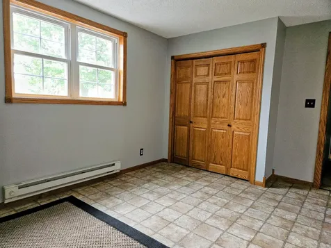 206 Pine Street SW New London MN 56273